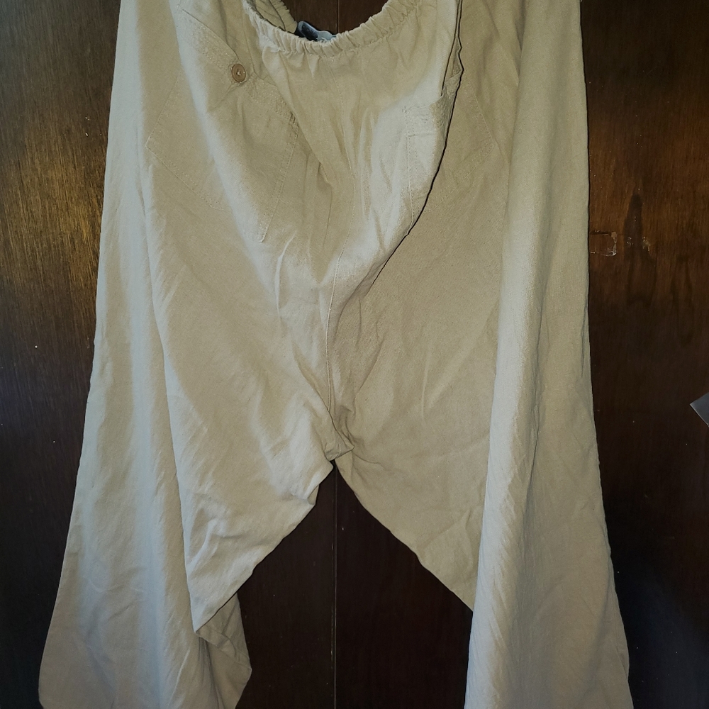 Pants - Picture 2 of 16